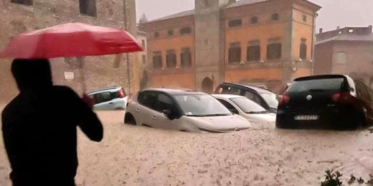 Italie : 10 morts et 4 disparus après un violent orage