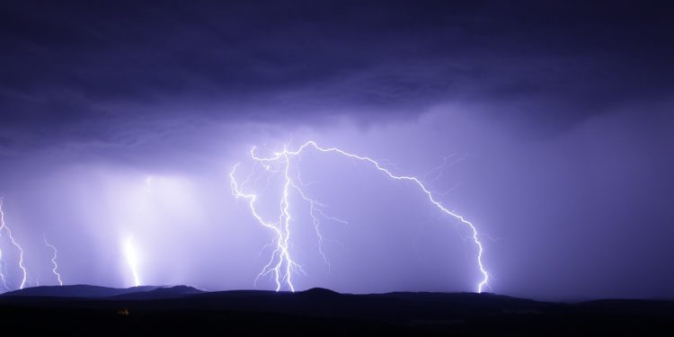 Risque d’orages peu mobiles entre Gard et Hérault ce soir et cette nuit