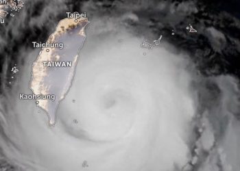 Le typhon Haikui frappe Taïwan, 2800 personnes évacuées
