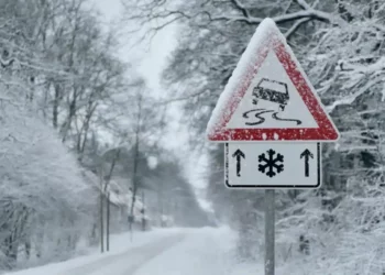 Neige et verglas : jusqu’à 34 départements placés en vigilance orange